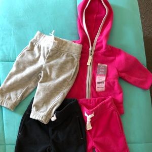 Brand new set of sweats and jacket 3months